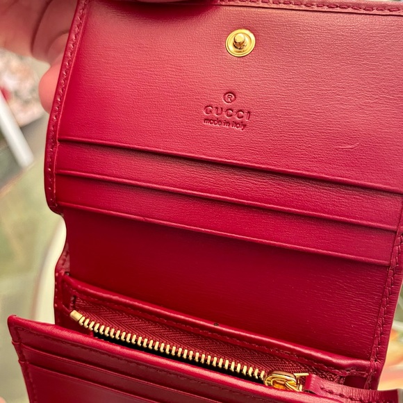 Gucci Authentic Purse - Picture 7 of 15